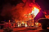 Flammen-Inferno in Beelitz: Freiwillige Feuerwehr im Großeinsatz