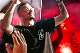 Pyro und Schmählieder bei Meisterfeier: Bruder von Leverkusen-Star droht Strafe