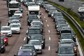 Unfall auf der A13: Stau zwischen Dresden und Berlin