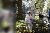 Skulptur soll wieder auf ihren Sockel: Hauptstraße hofft auf die nächste Figur
