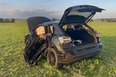 VW kommt auf Gegenfahrbahn und sorgt für fatalen Crash: Audi-Fahrer stirbt