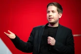 Kevin Kühnert überrascht mit neuem Job und watscht Söder ab