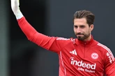 DFB-Pokal live: Irrer Torwart-Bock in Köln! SCP-Stürmer schnürt Blitz-Doppelpack