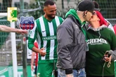 Klassenerhalt, Heiratsantrag, Fan-Ekstase: Feiertag bei der BSG Chemie Leipzig!