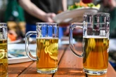Umsätze fallen heftiger als im Vorjahr: Kann Schwarz-Rot die bayerische Gastro retten?