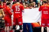 Dramatische Szenen: Handball-Trainer bricht während Finalspiels zusammen