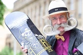 1,80 Meter Spannweite im Gesicht: Stuttgarter holt Bart-WM-Titel