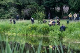 Dealer plumpst bei Flucht in den Teich und lässt sich danach gleich ein zweites Mal schnappen