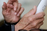 Eine Masche, zwei Fälle: Senioren in Frankfurt um Wertsachen und Bargeld gebracht
