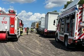 A14 gesperrt: Schwerlaster kracht in Stau-Ende, zwei Menschen verletzt