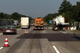Crash über drei Spuren: Mehrere Personen bei Unfall auf A2 schwer verletzt