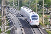Weiche kaputt: Umleitungen und Verspätungen auf wichtiger ICE-Strecke - auch Regionalverkehr betroffen