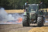 Trockenheit wird zum Brandbeschleuniger: Feld geht in Flammen auf