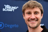 "Es wird romantisch und dramatisch": Neuer "In aller Freundschaft"-Star Frédéric Brossier gibt Einblicke in die neue Staffel
