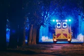 Unterkühlt und verwirrt: 86-Jährige wird nachts aus Bach gerettet