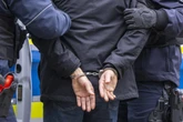 Obdachloser soll Teenager mit Messer angegriffen haben: Festnahme