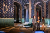 Dank jeder Menge Arbeit und Farbe: Operette ist jetzt ein Ballsaal