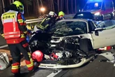 Ferrari-Tragödie auf der A12: Ein Toter bei Horror-Crash in der Nacht