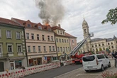 Feuer in Großenhain: Flammen schlagen aus Dachstuhl