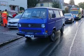 Bulli kollidiert mit Mädchen (10) in Coschütz: Vollsperrung