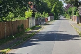 Sie wollten Bargeld von ihr: 75-Jährige in ihrem Schlafzimmer von Einbrechern erpresst