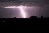 Blitz, Donner, Hagel und Sturm: Heftige Unwetter folgen auf extreme Hitze in Bayern