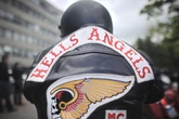 Razzia bei Hells Angels: Zwei Männer nach Erpressung in U-Haft