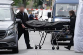 19-Jähriger stirbt vor Frankfurter Parkhaus: Verdächtiger (18) festgenommen
