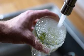 Bakterien in Chemnitzer Trinkwasser nachgewiesen! Wer jetzt aufpassen sollte