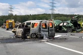 Horror-Crash im Ilm-Kreis: Auto brennt, Frau stirbt, sechs Menschen verletzt