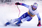 Schwere Verletzung nach Trainingssturz: Mitfavoritin bangt um Heim-Olympia!