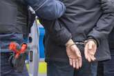 Brutale Geldeintreiber rauben Mann in Dresdner Wohnung aus