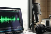 Magdeburg startet Verwaltungspodcast: Darum geht es in "Mit Brief und Siegel"