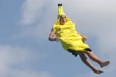 Und ... splash! Arschbomben-Wettkampf in Pirna