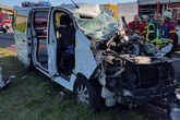 Unfall auf A9: Gegen Laster gekracht und mehrere Hundert Meter mitgeschleift