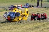 Drachenflieger stürzt ab! Einsatzkräfte finden Schwerverletzten zwischen Bäumen
