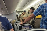 Höchste Alarmstufe auf United-Flug: Passagier will Cockpit stürmen