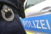 Verkäuferinnen attackiert, Kunden beleidigt, Luxus-Honig geklaut: Aggro-Mann landet in Psychiatrie