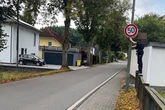 Manipuliertes Schild lässt Autofahrer in Blitzer-Falle tappen