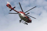Leblos im Wasser entdeckt: Schwimmer (73) stirbt nach Badeunfall