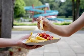 Regen vermiest den Sommer: Dieses Berliner Hallenbad öffnet jetzt extra