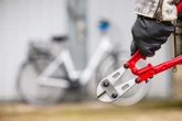 Diebe in Chemnitzer Plattenbauten: E-Bikes aus Kellern geklaut