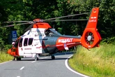 Hubschraubereinsatz nach Unfall: Biker (20) schwer verletzt in Klinik geflogen