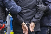 Sie sollen in 14 Wohnungen eingestiegen sein: Vier Verdächtige in NRW und Sachsen festgenommen