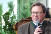 Raus aus dem Regierungsviertel: MP und Minister erklären Politik vor Ort
