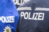 Mutmaßlicher Dealer in Prohlis hochgenommen: Polizei findet Waffen, Drogen und eine Machete
