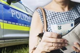 Betrugsfälle in Dresden: Senioren fallen auf falsche Polizistinnen und Banktrick herein