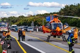 Mitten auf A3: Mann springt während der Fahrt aus seinem Auto