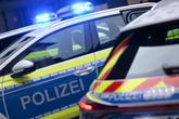 Unerlaubtes Fahren: 16-Jähriger rastet bei Festnahme aus und prügelt auf Polizistin ein