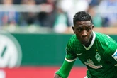 Lamborghini bloß noch Schrott: Ex-Bundesliga-Star hat bei Autounfall Riesenglück